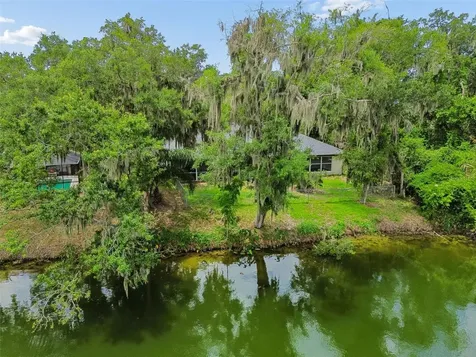 95 Woodside Drive Lakeland FL 33813