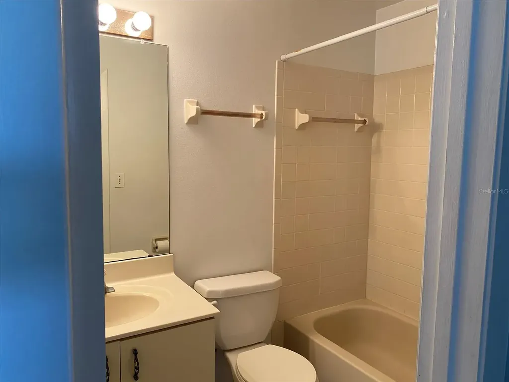 2508 Woodgate Boulevard Orlando FL 32822