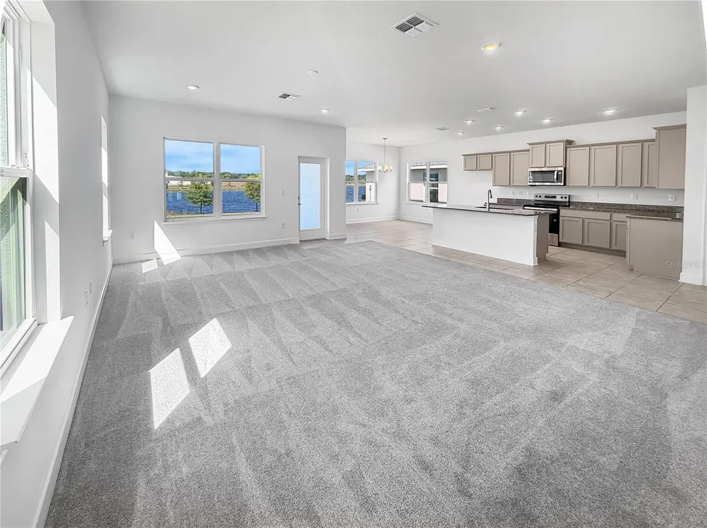 7575 Bent Tree Loop Harmony FL 34773