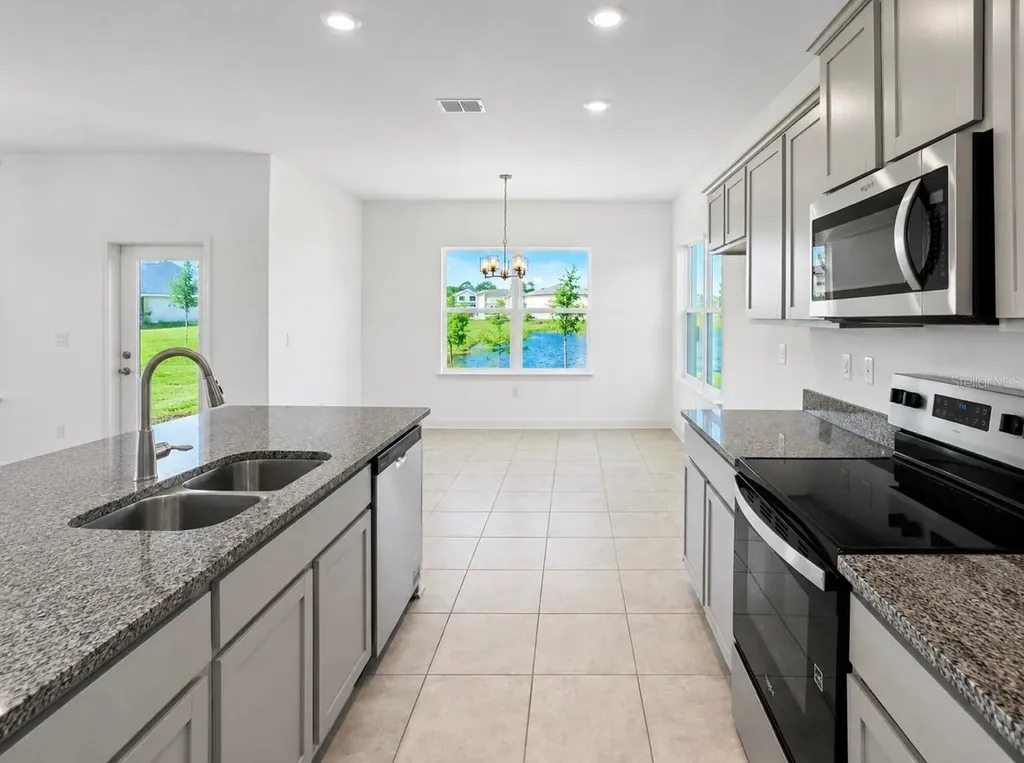 7575 Bent Tree Loop Harmony FL 34773
