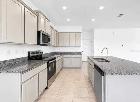 7575 Bent Tree Loop Harmony FL 34773