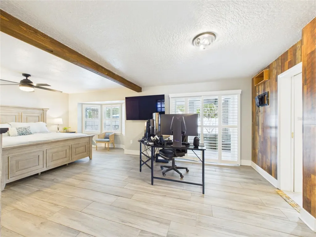 4627 Canary Street Orlando FL 32812