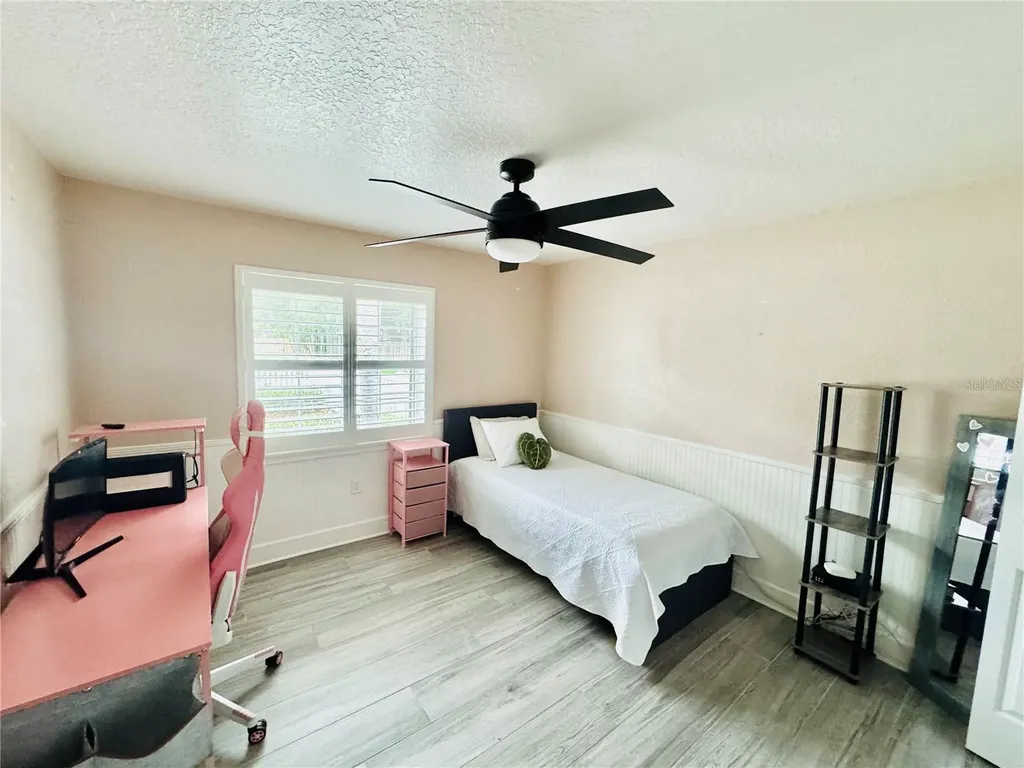 4627 Canary Street Orlando FL 32812