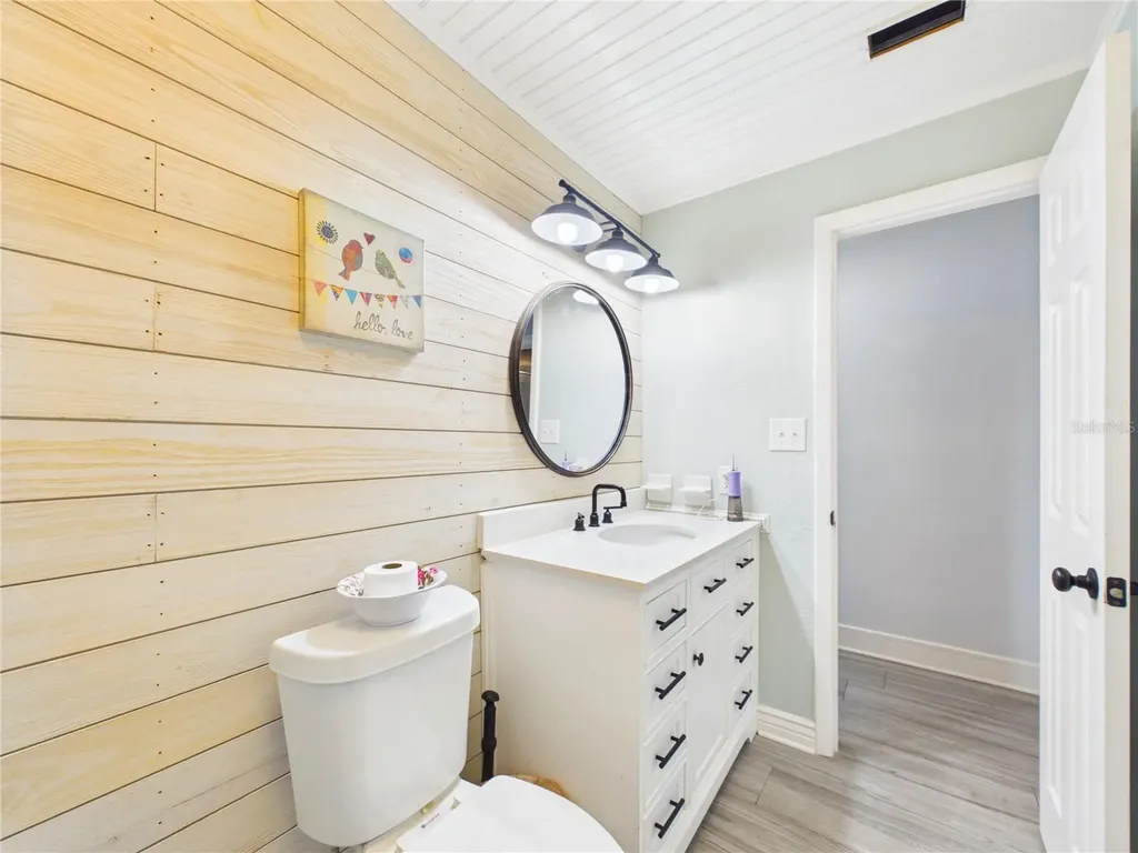 4627 Canary Street Orlando FL 32812