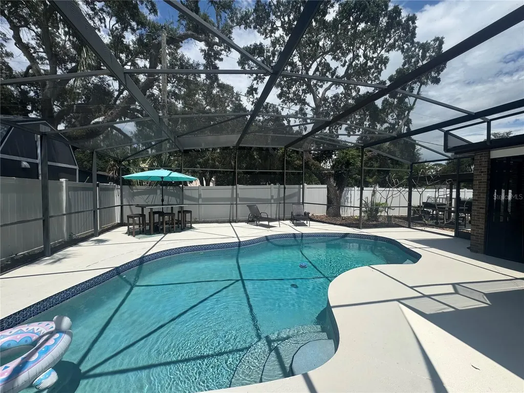 4627 Canary Street Orlando FL 32812