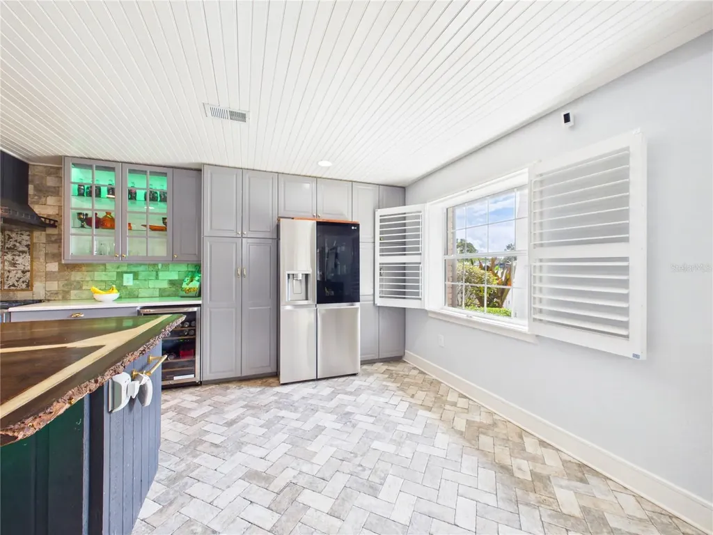 4627 Canary Street Orlando FL 32812