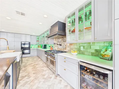 4627 Canary Street Orlando FL 32812