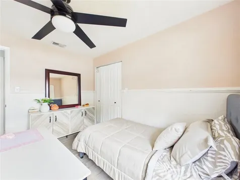 4627 Canary Street Orlando FL 32812