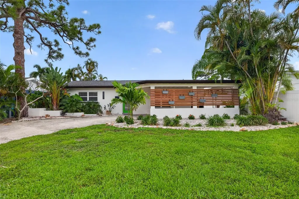 4800 Venetian Boulevard NE St Petersburg FL 33703