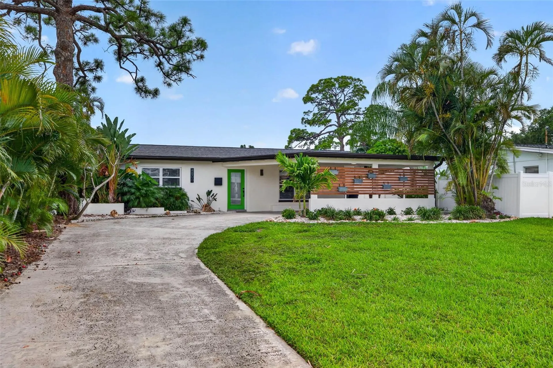 4800 Venetian Boulevard NE St Petersburg FL 33703