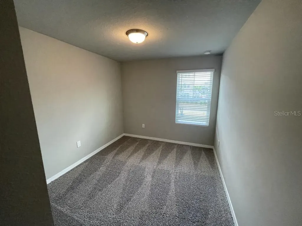 513 Legacy Loop Davenport FL 33896
