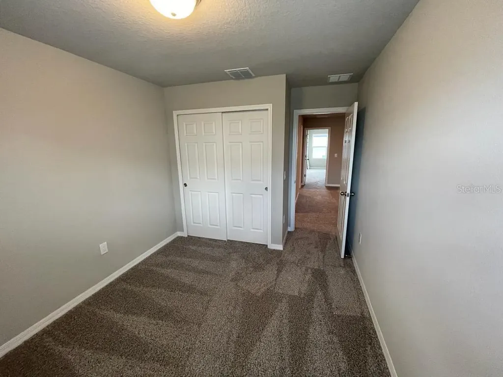 513 Legacy Loop Davenport FL 33896