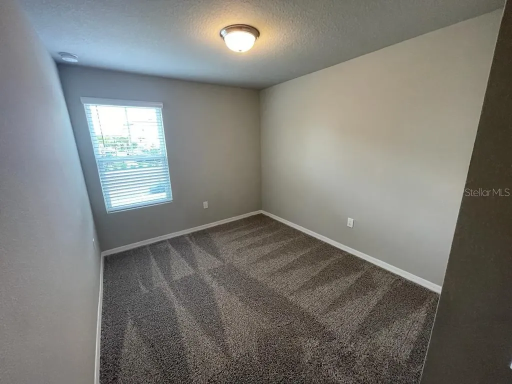 513 Legacy Loop Davenport FL 33896