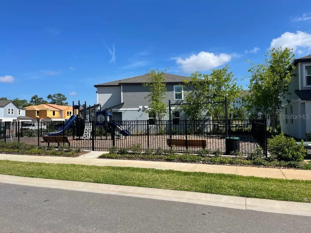 513 Legacy Loop Davenport FL 33896