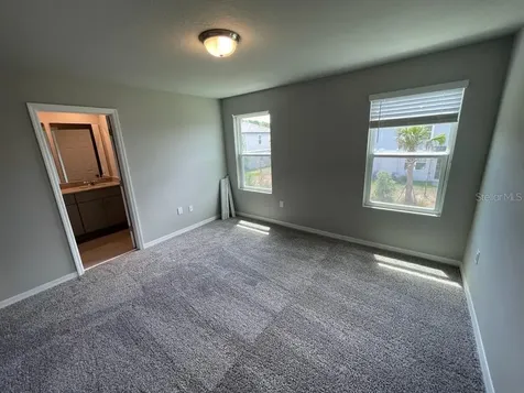 513 Legacy Loop Davenport FL 33896