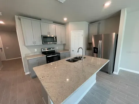 513 Legacy Loop Davenport FL 33896