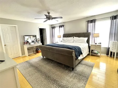 8848 Cameron Crest Drive Tampa FL 33626
