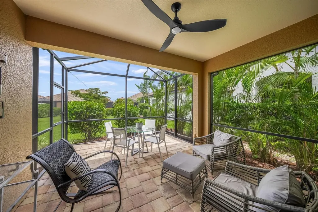 6479 Positano Court Sarasota FL 34243