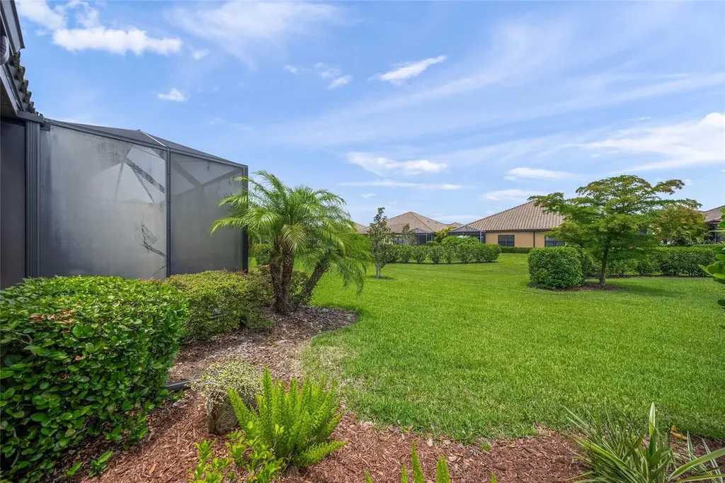 6479 Positano Court Sarasota FL 34243
