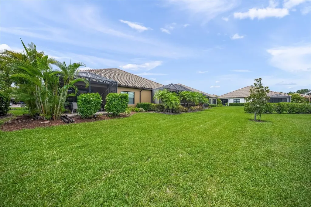 6479 Positano Court Sarasota FL 34243