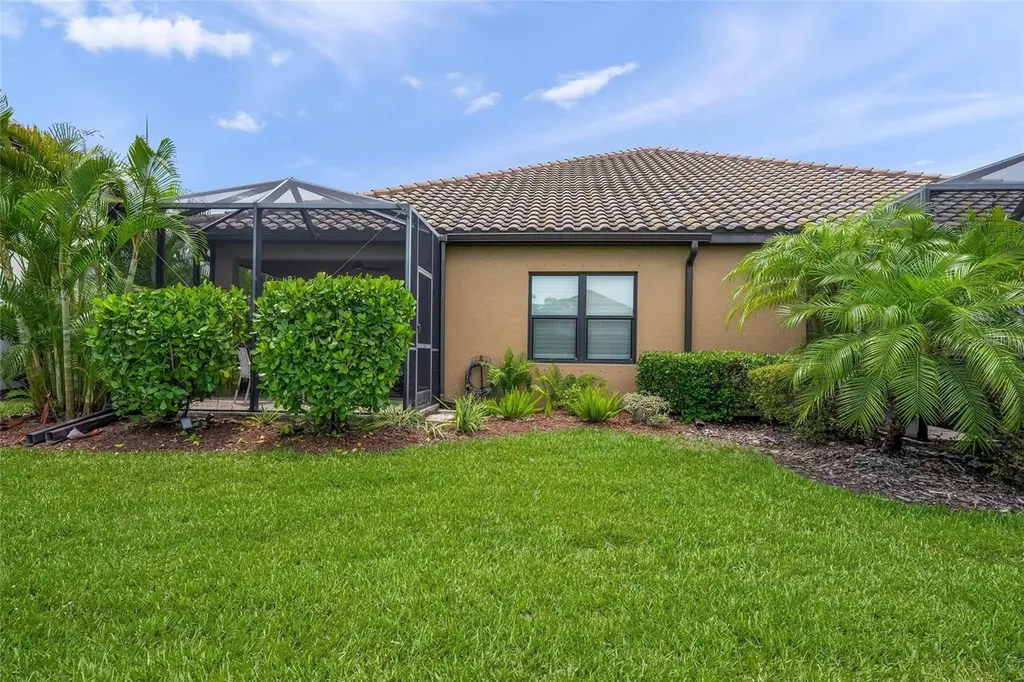 6479 Positano Court Sarasota FL 34243