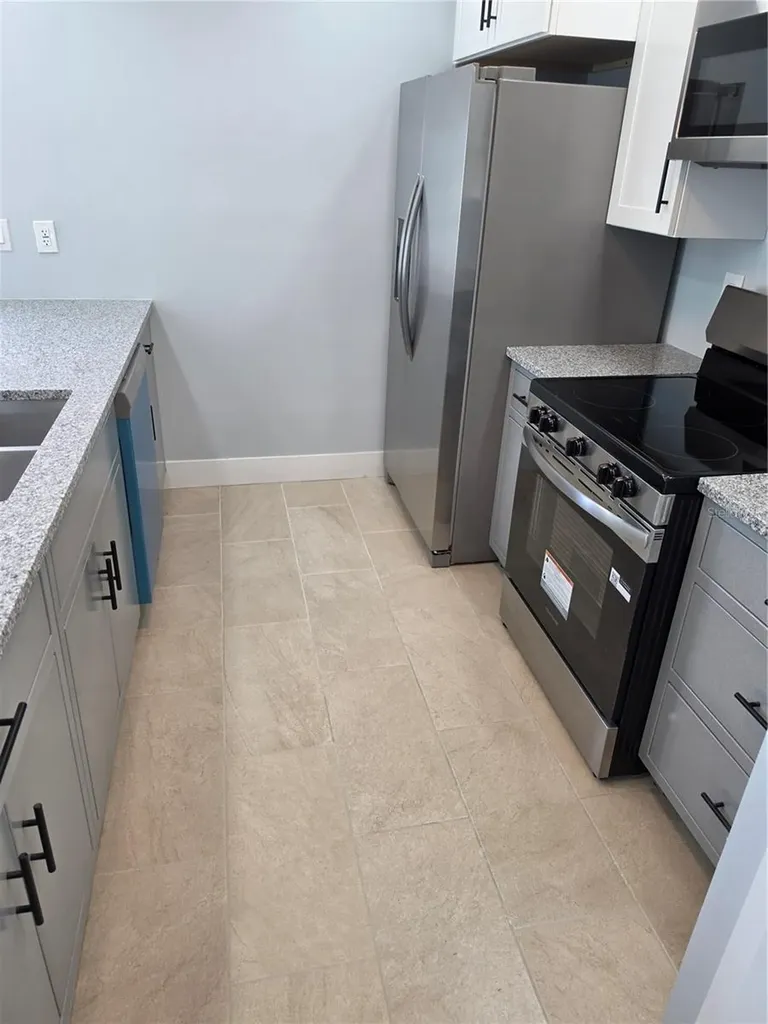145 131st Avenue E St Petersburg FL 33708
