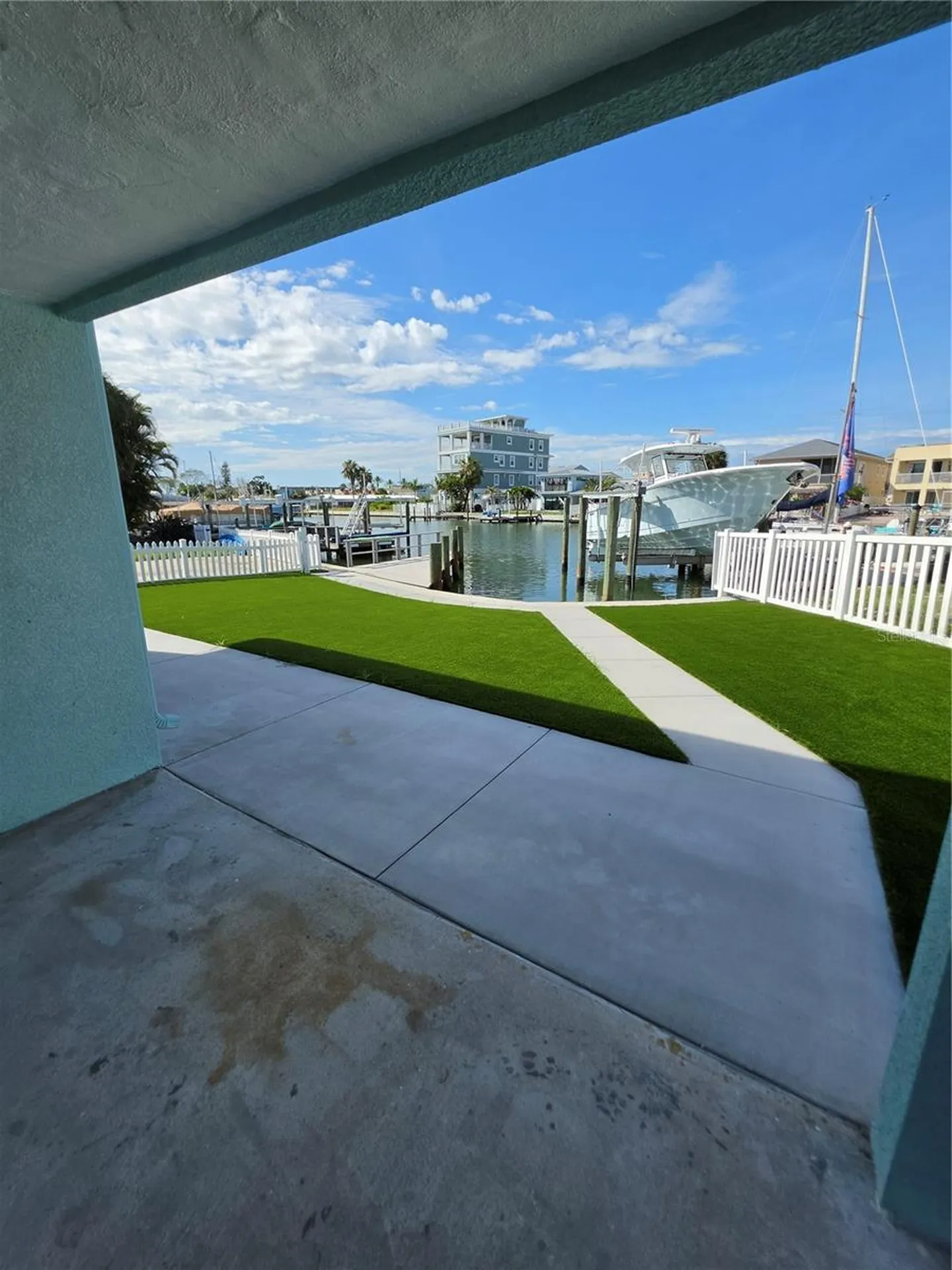 145 131st Avenue E St Petersburg FL 33708