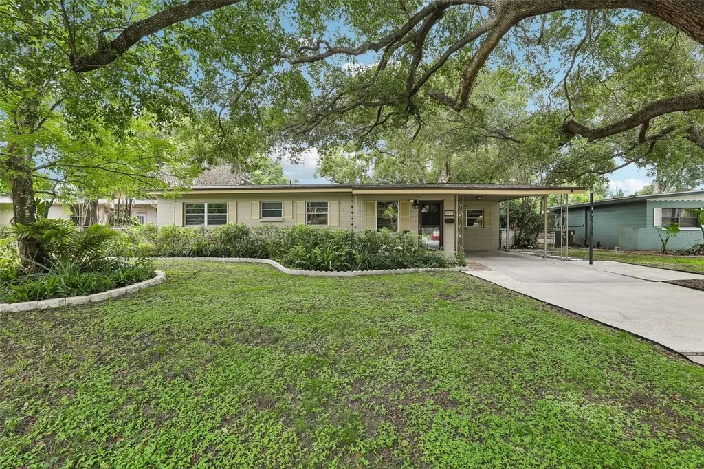 3707 March Avenue Orlando FL 32806