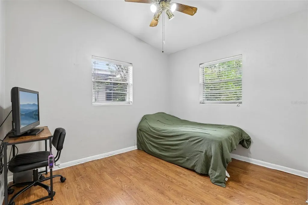 3707 March Avenue Orlando FL 32806