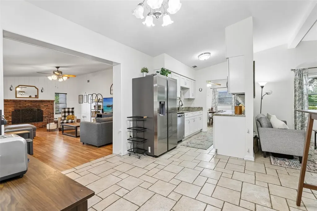 3707 March Avenue Orlando FL 32806
