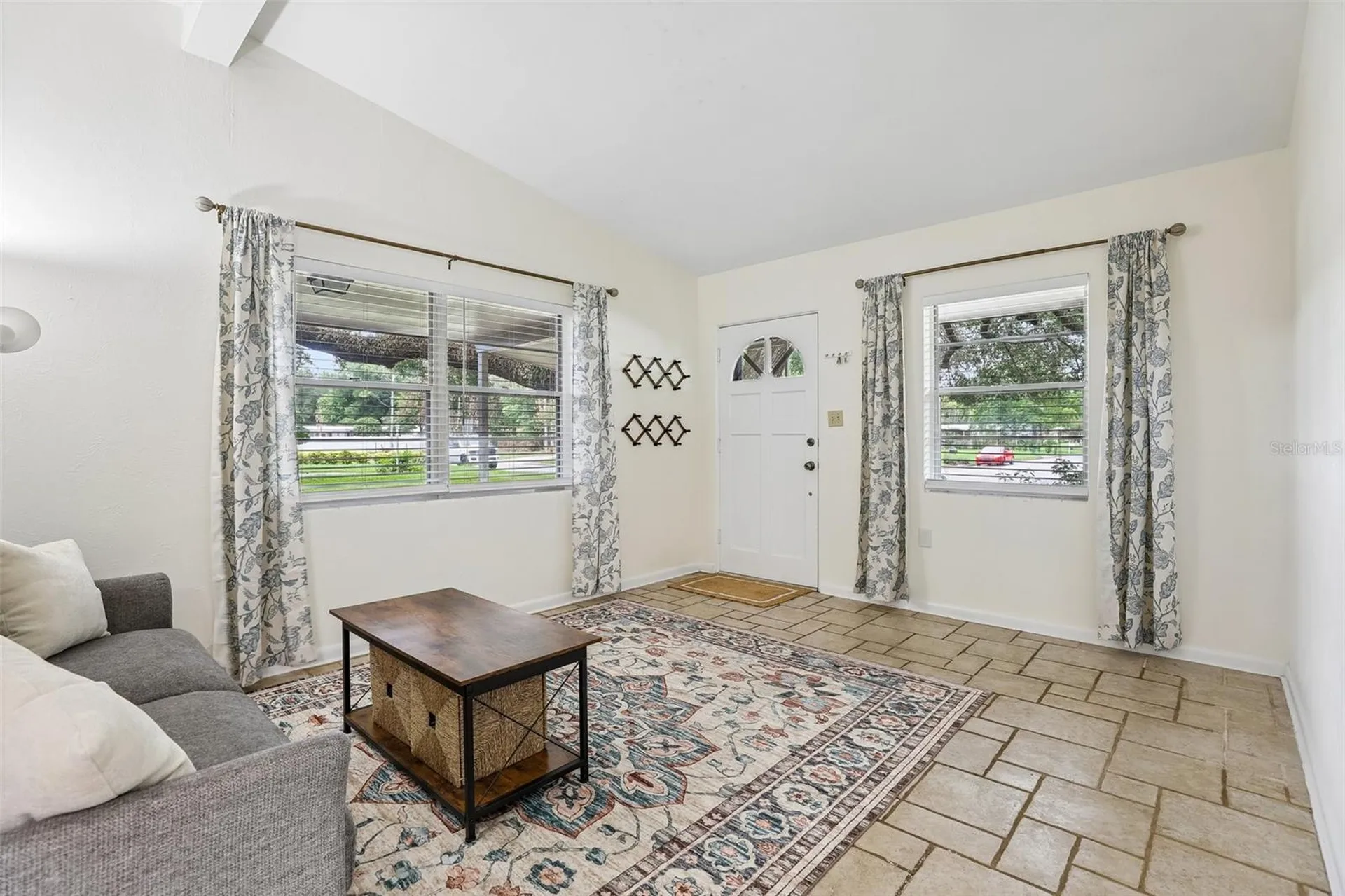 3707 March Avenue Orlando FL 32806