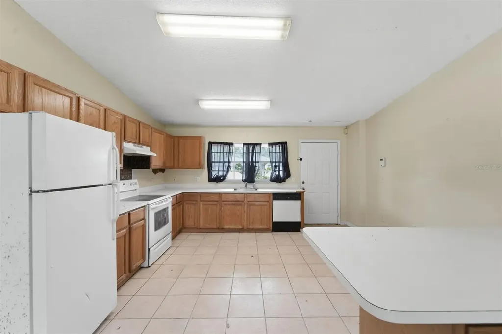 816 Adour Drive Kissimmee FL 34759