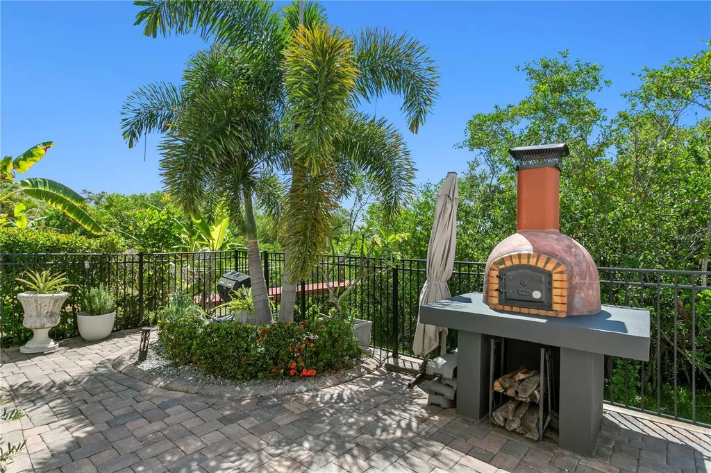1317 Jumana Loop Apollo Beach FL 33572