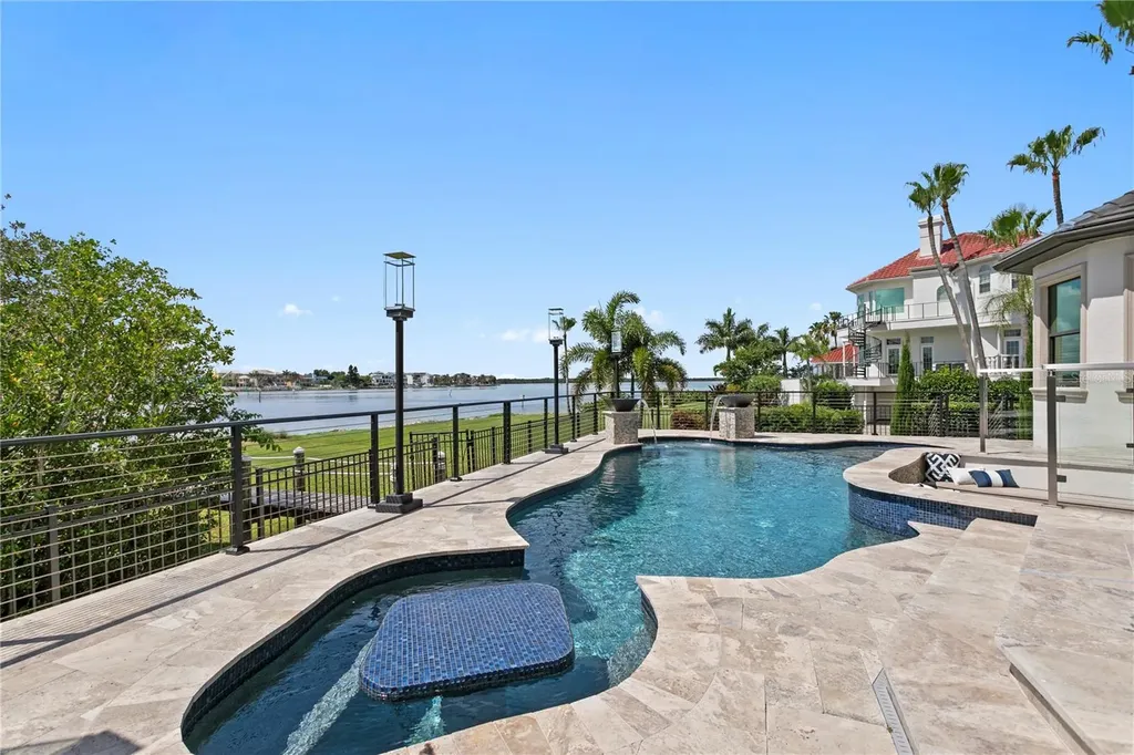 1317 Jumana Loop Apollo Beach FL 33572