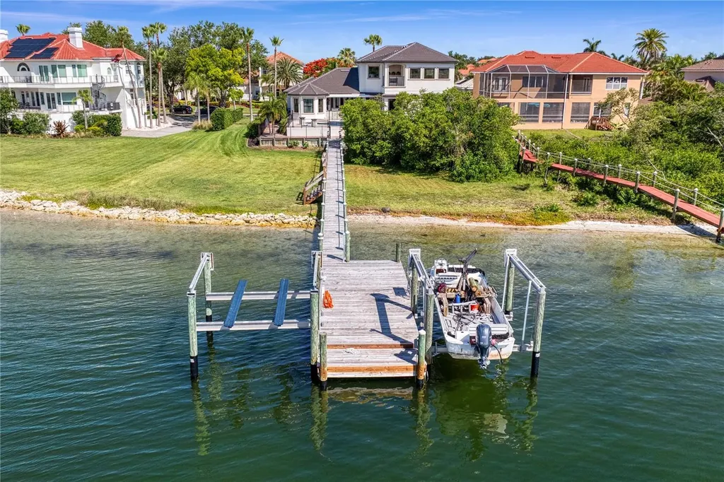 1317 Jumana Loop Apollo Beach FL 33572