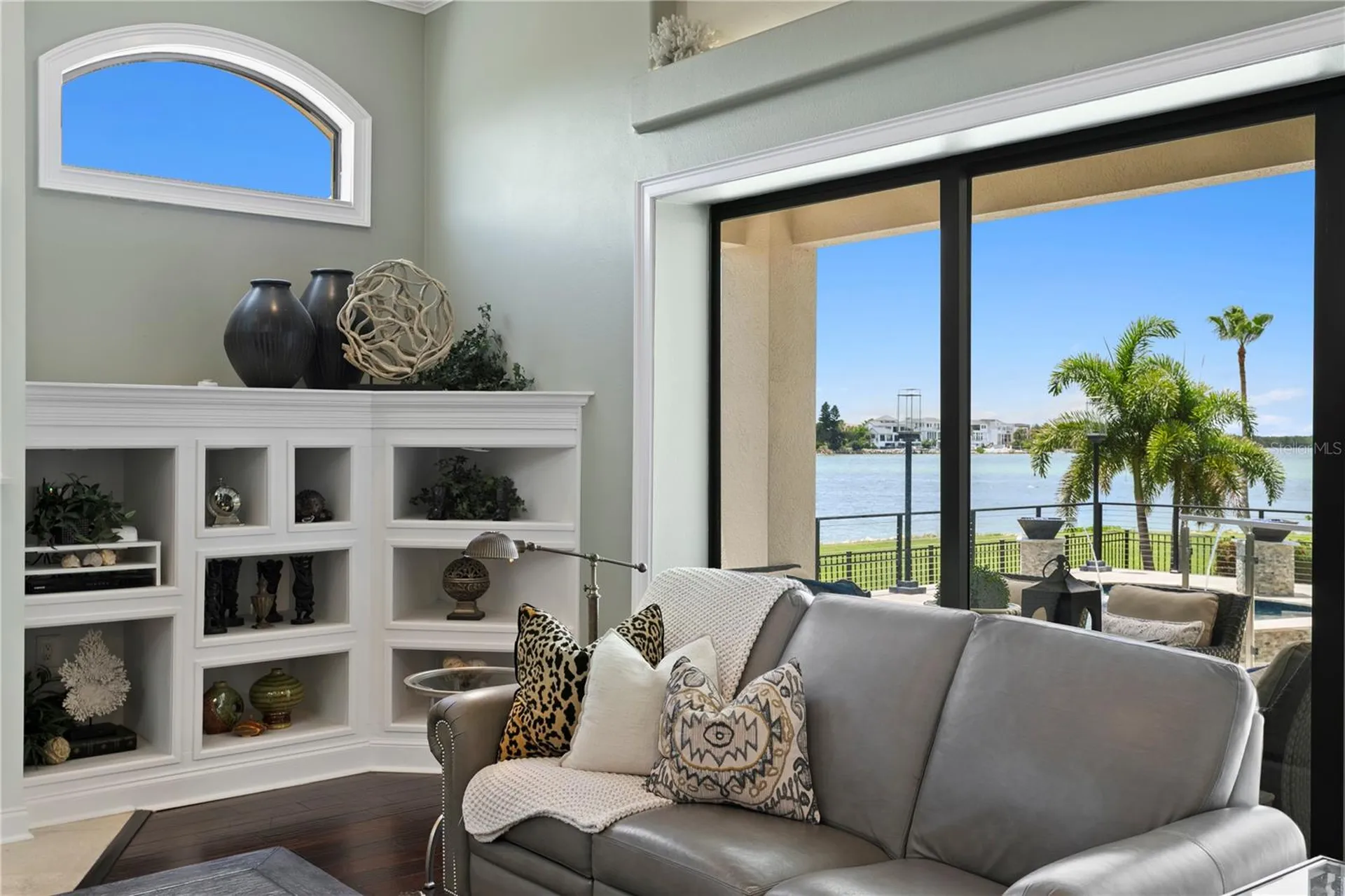 1317 Jumana Loop Apollo Beach FL 33572