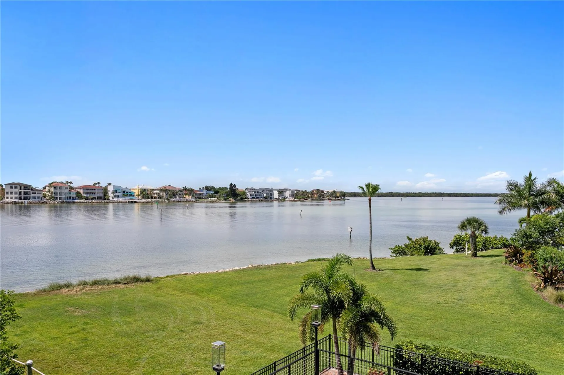 1317 Jumana Loop Apollo Beach FL 33572