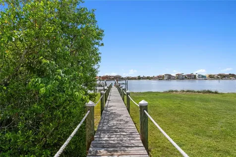 1317 Jumana Loop Apollo Beach FL 33572