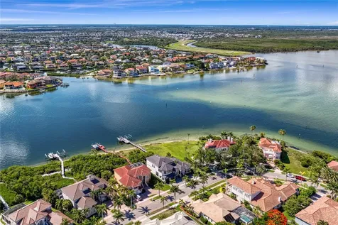 1317 Jumana Loop Apollo Beach FL 33572