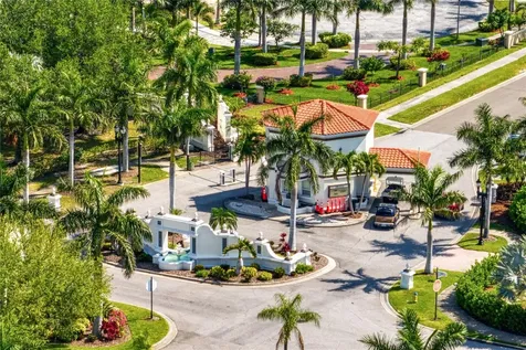 1317 Jumana Loop Apollo Beach FL 33572