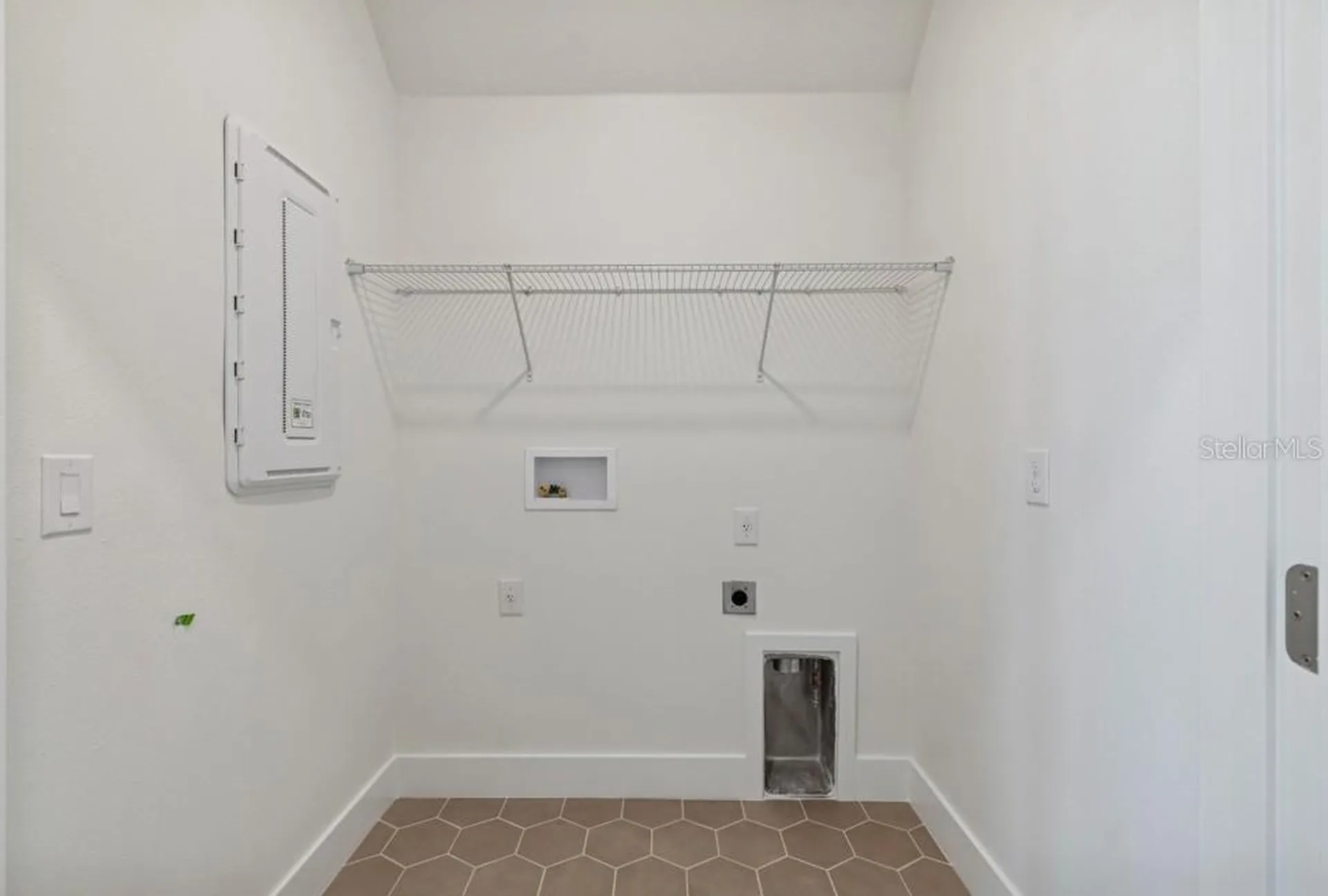 7251 Tideland Lane Sarasota FL 34240