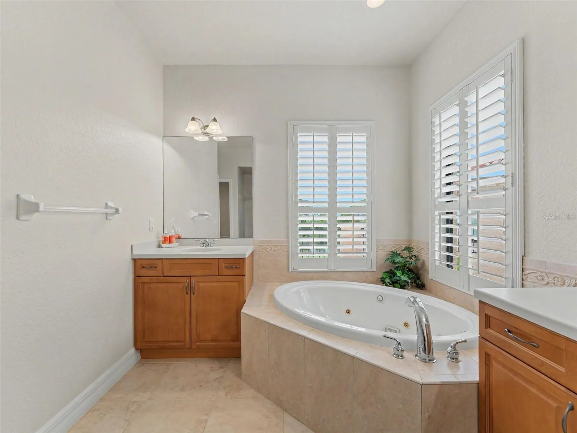 Tarpon Springs FL 34689