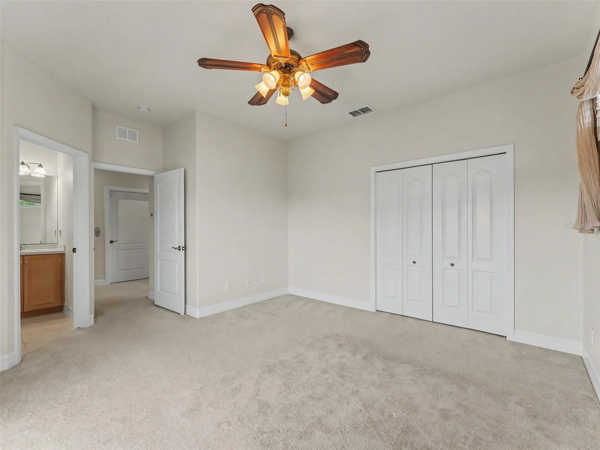 Tarpon Springs FL 34689