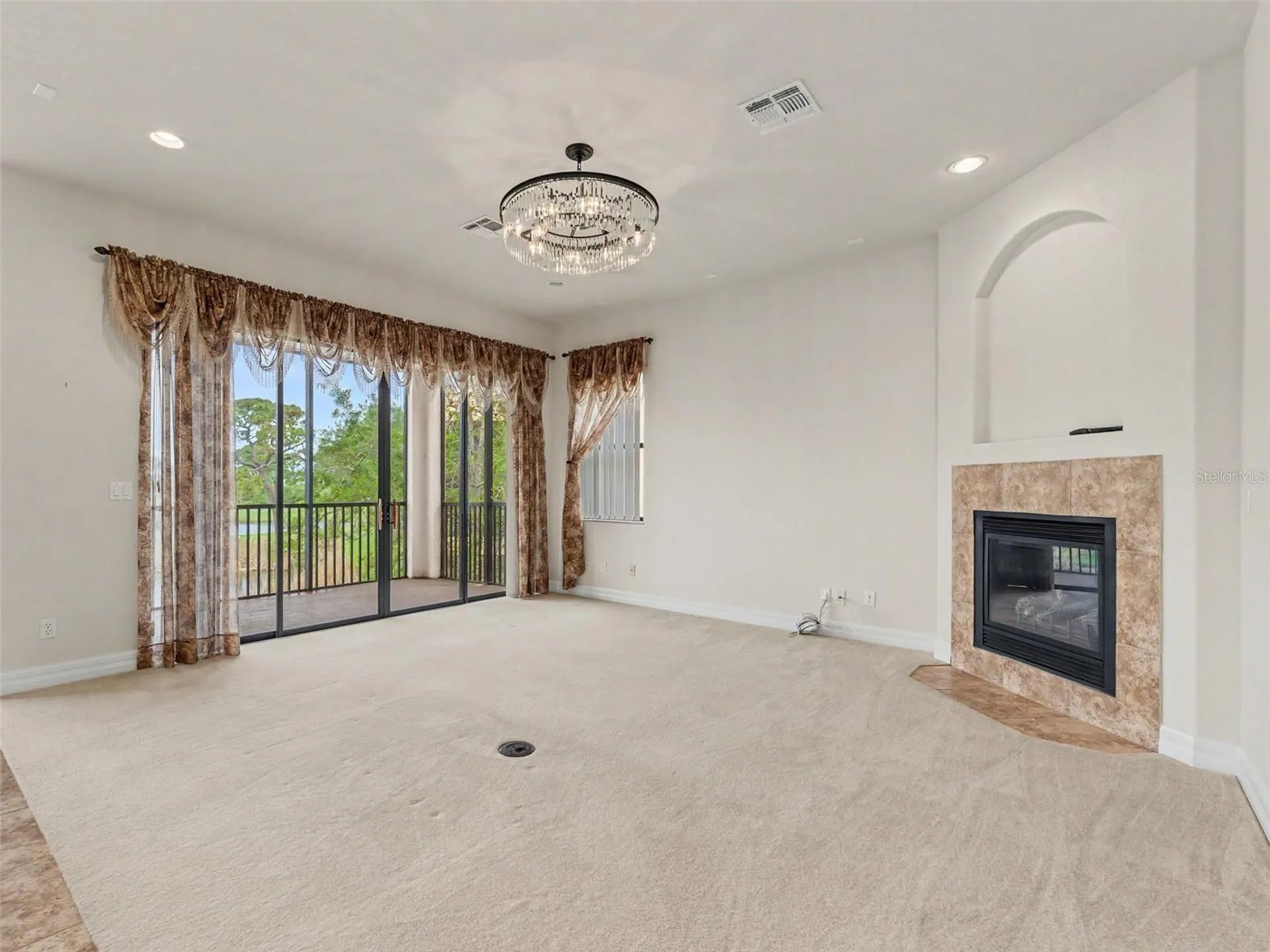 Tarpon Springs FL 34689