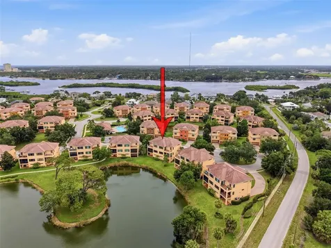 Tarpon Springs FL 34689