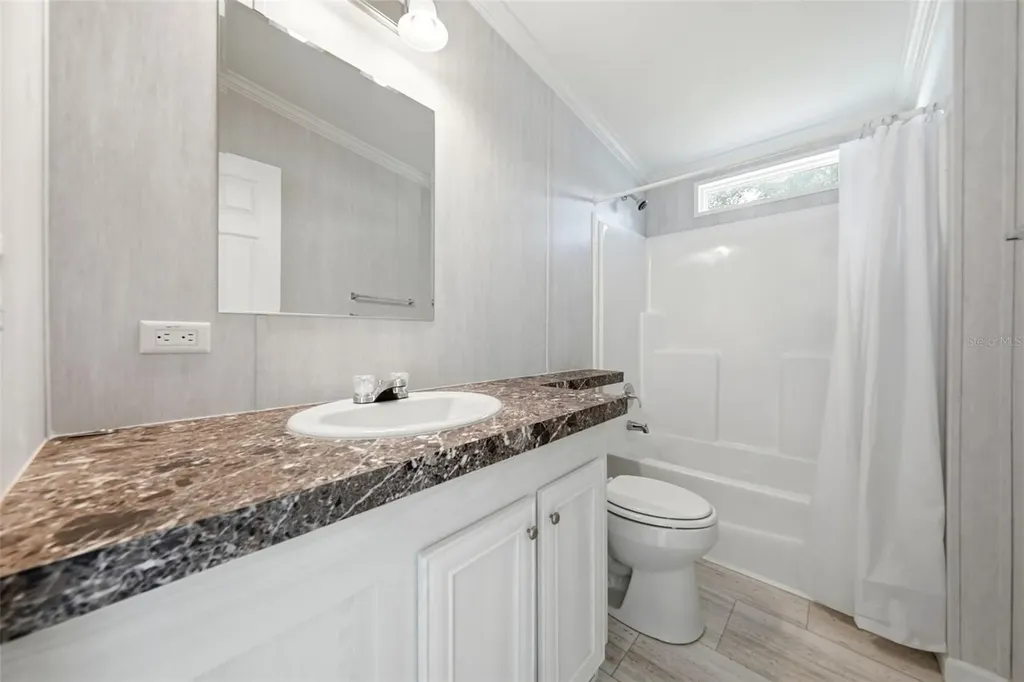 11086 SW 107th Street Dunnellon FL 34432