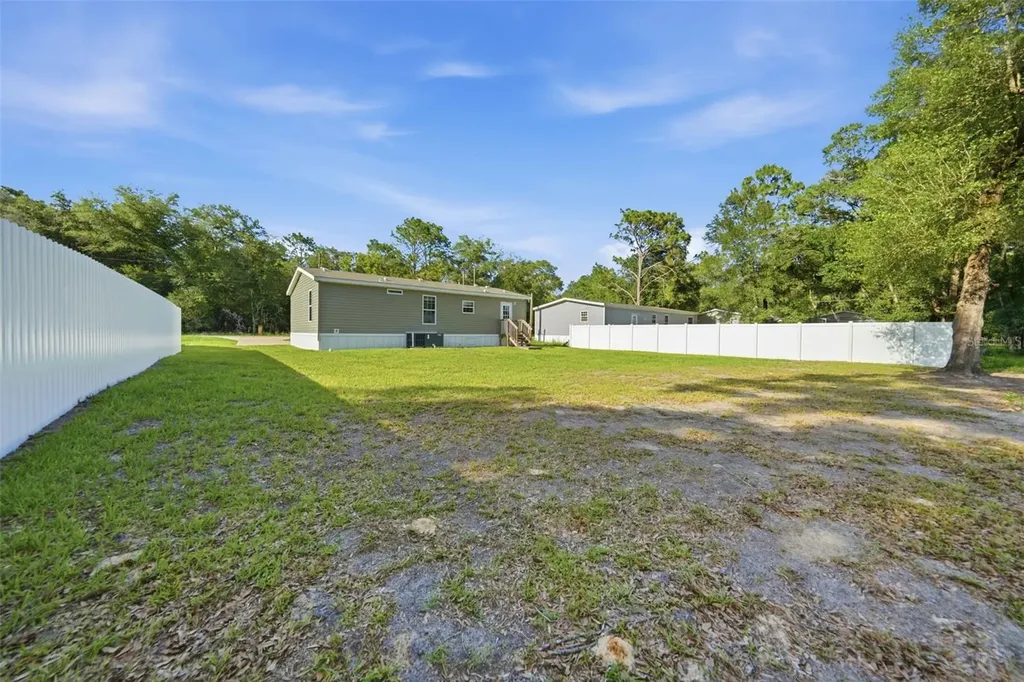 11086 SW 107th Street Dunnellon FL 34432