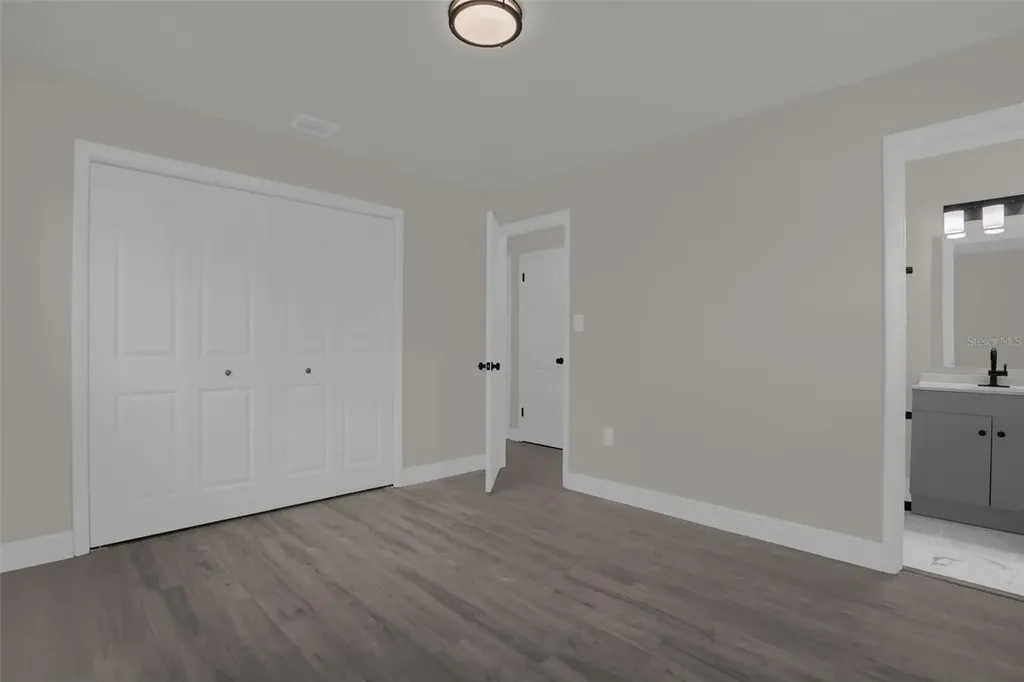 1223 S Oxalis Avenue Orlando FL 32807