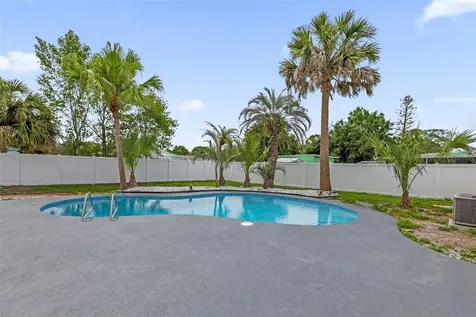 1223 S Oxalis Avenue Orlando FL 32807