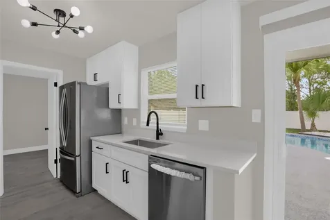 1223 S Oxalis Avenue Orlando FL 32807